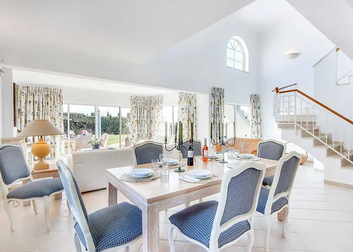 Beatrice * Albufeira